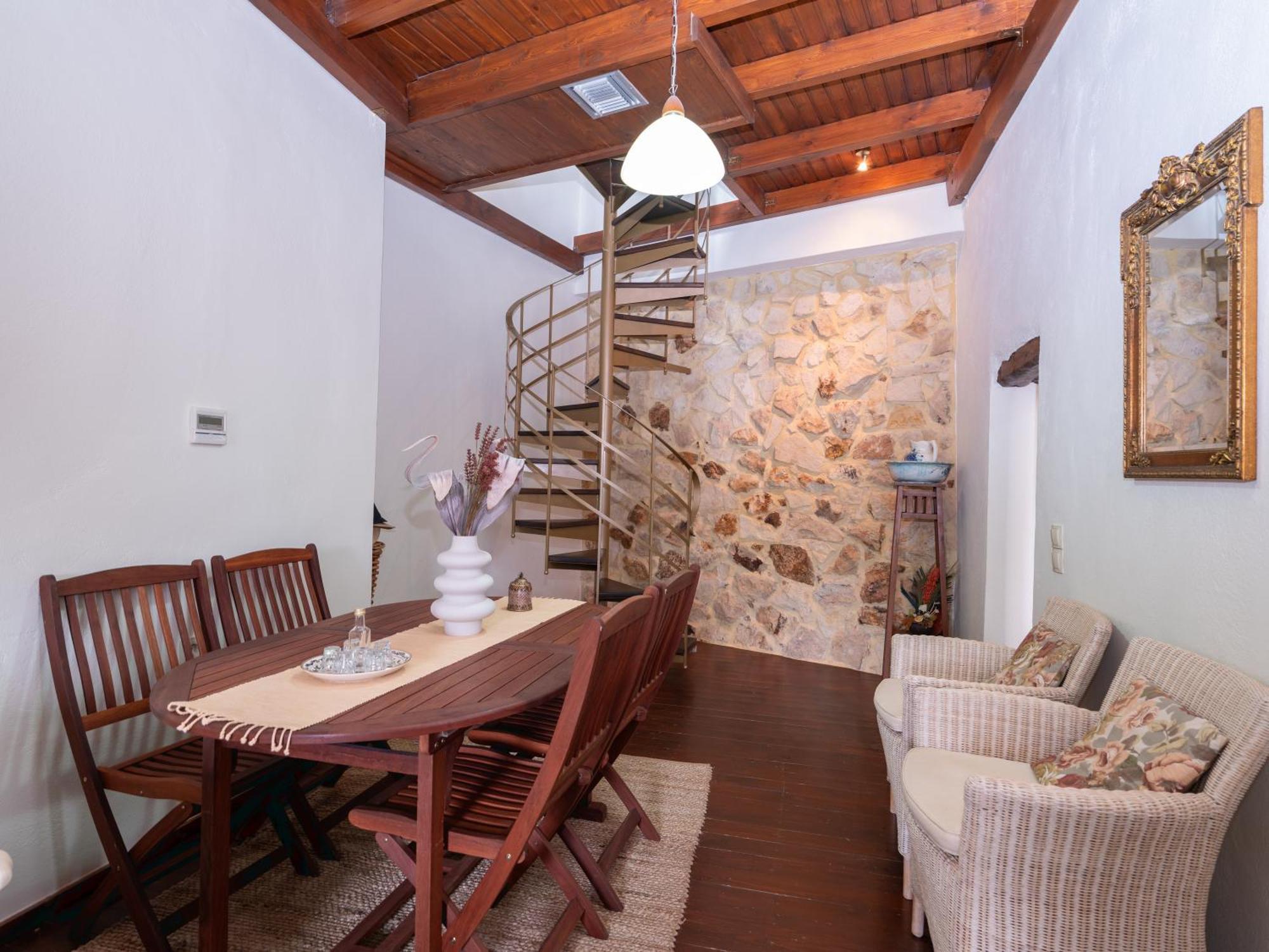 Ornus Traditional House Orne Bagian luar foto