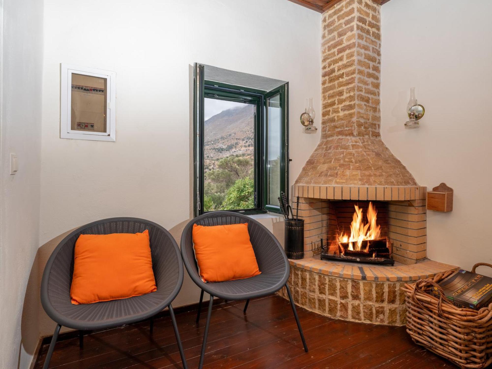 Ornus Traditional House Orne Bagian luar foto